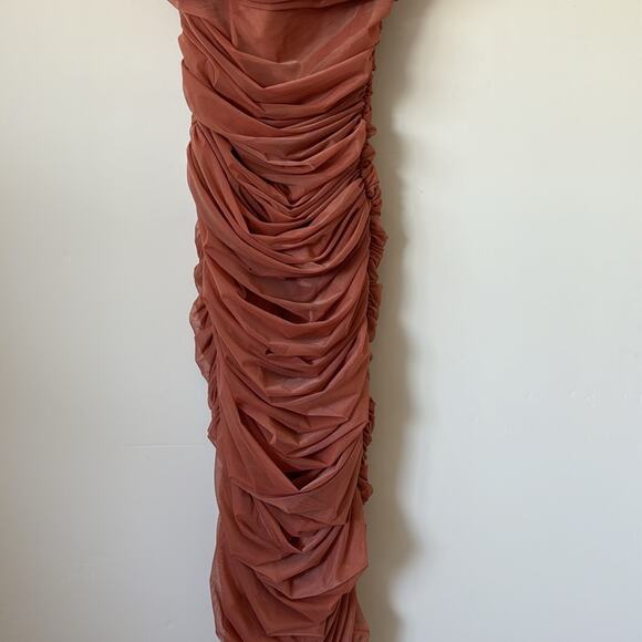 House of CB Sirene Midi Dress in Antique Rose Size: S - Picture 4 of 8
